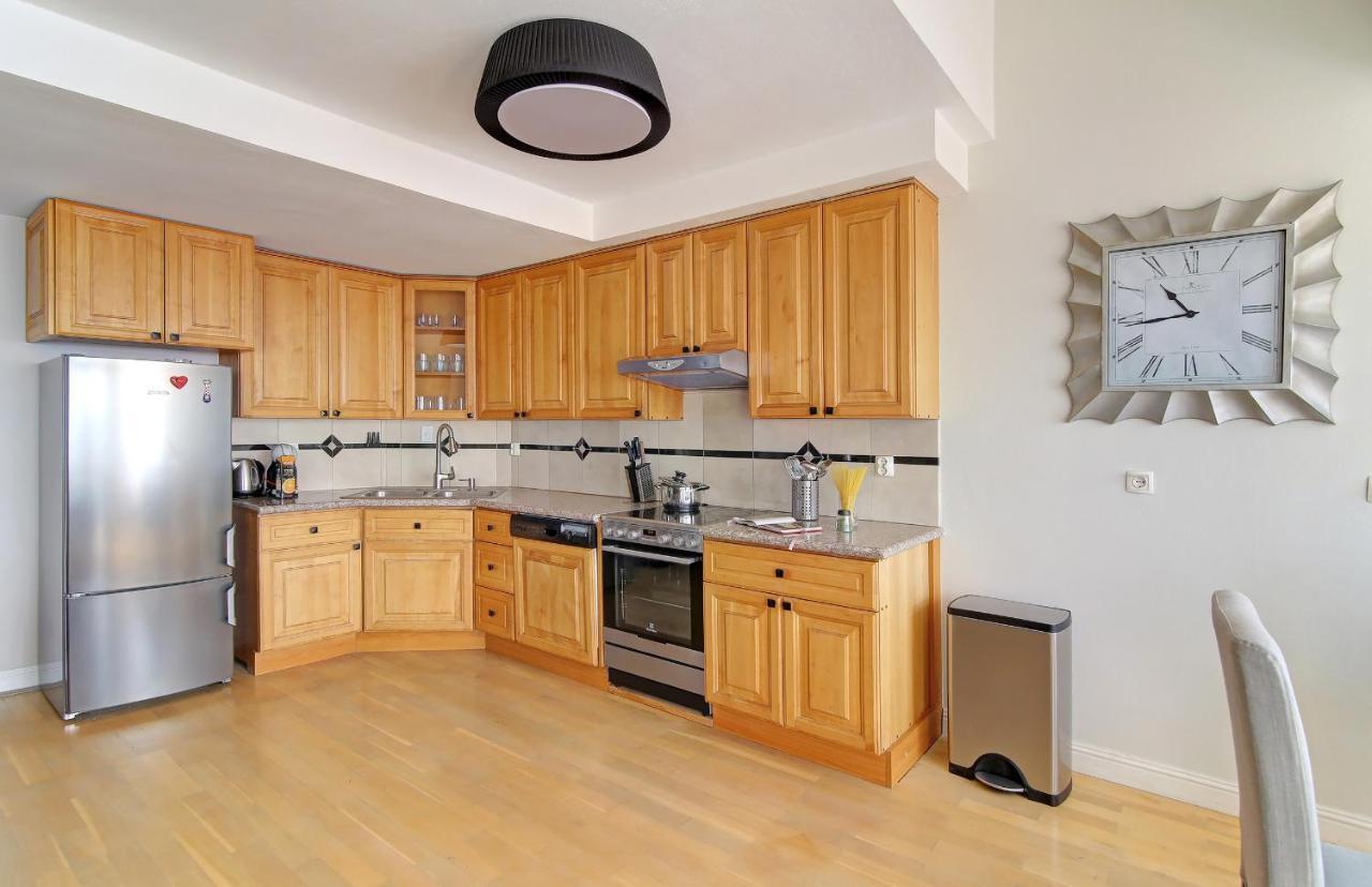 Spacious 2 Bedroom Apt Luxeview- Oldtownview, 10Min To Town ดูบรอฟนิก ภายนอก รูปภาพ